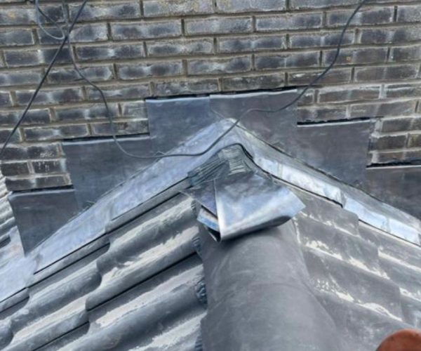 BGDakwerken Loodwerk Schoorsteen